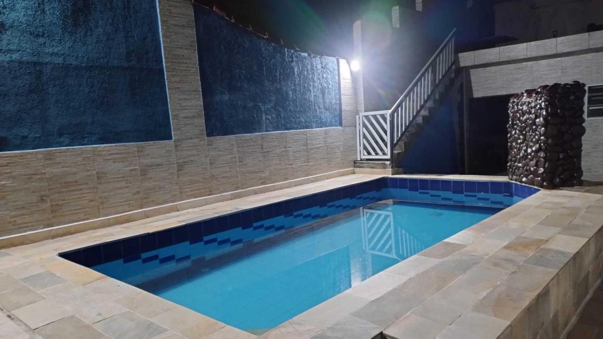 Linda Casa Edicula "Fundos Do Terreno" Com Piscina Itanhaém Exterior foto